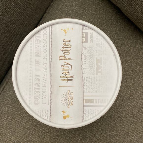 Harry Potter Wizarding World 1000 Jigsaw Puzzle Magical Creatures Characters NEW - Picture 5 of 8